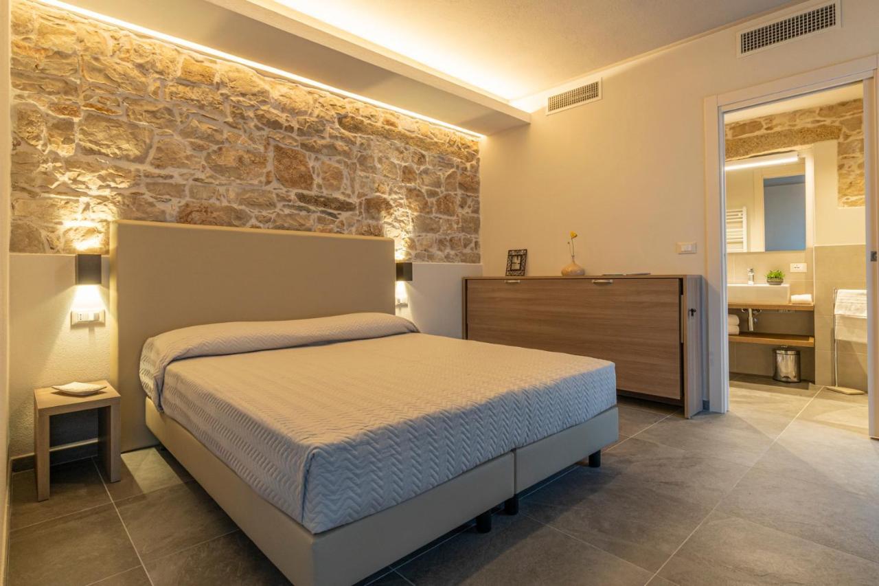Goloritze Room And Breakfast Baunei Exterior photo