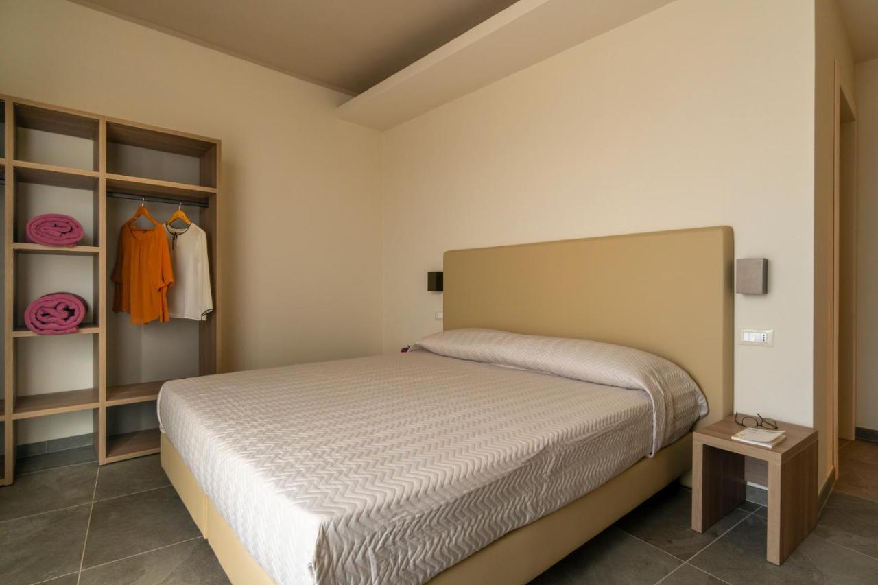 Goloritze Room And Breakfast Baunei Exterior photo